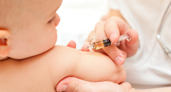 4 Reasons Why Parents Are Refusing To Vaccinate Their Children, And 4 Reasons Why They (Really) Shouldn’t