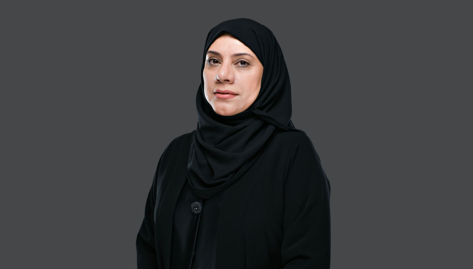 من وقت الشاشة إلى الرفاه الرقمي: الأسرة أساس الحماية